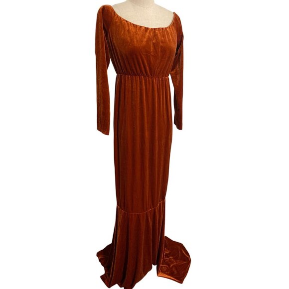 Vintage Rust Velvet Long Sleeve Gown With Train - Picture 3 of 12